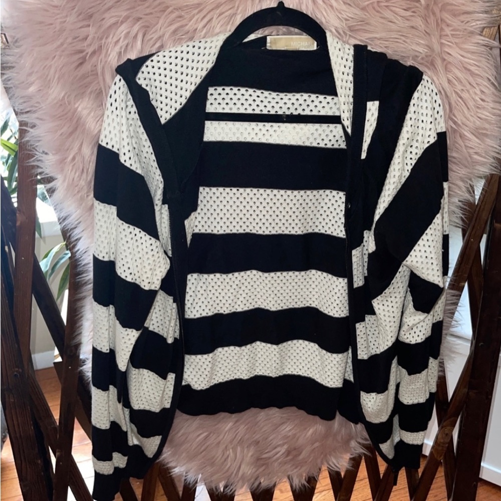 Long sleeve light headed jacket
